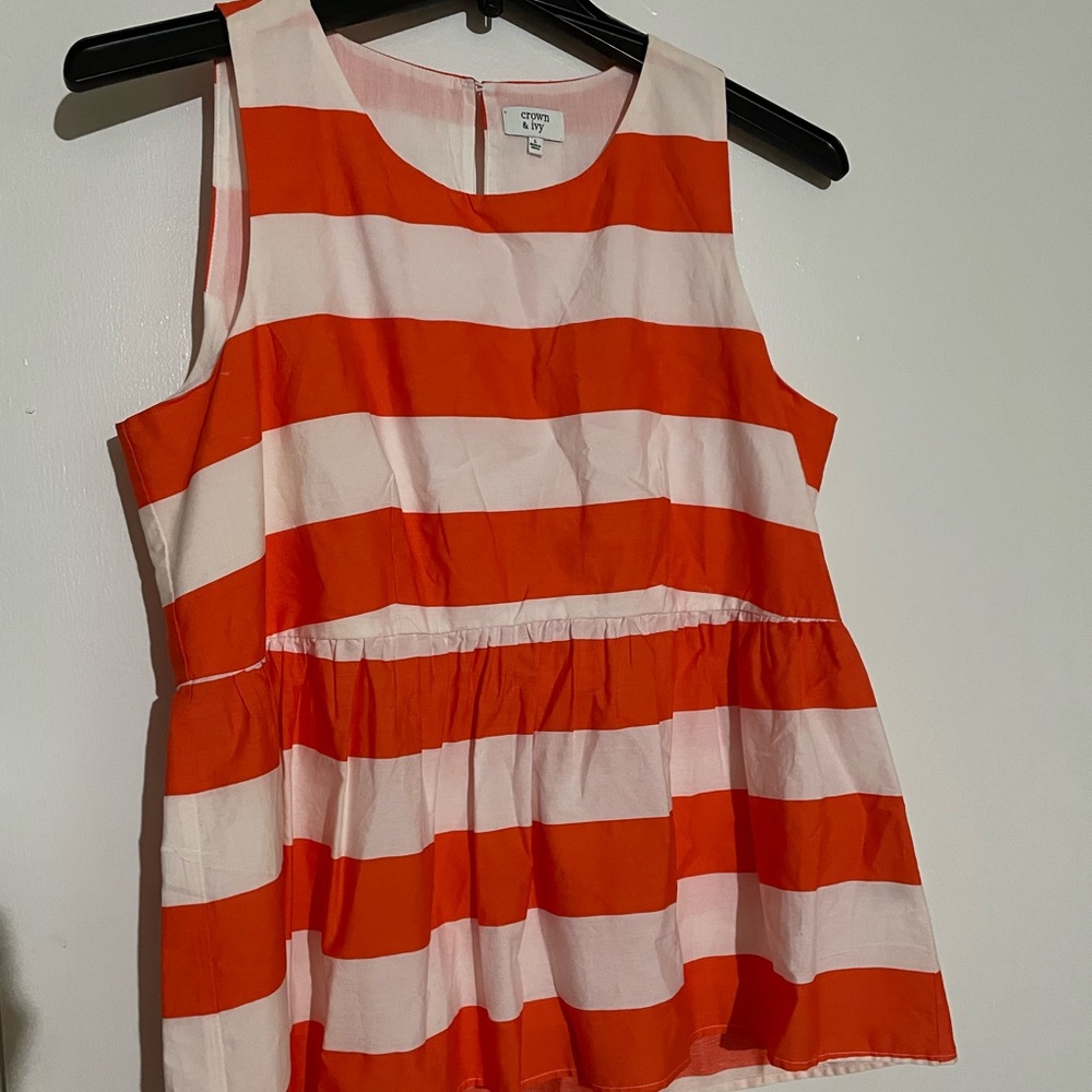 Crown and Ivy tank